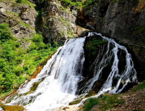 Derebağ Şelalesi Tabiat Parkı